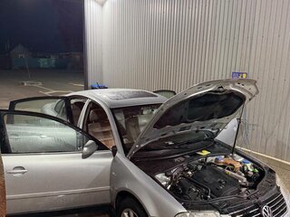 2003 Volkswagen Passat B5 Рестайлинг, серебристый, 240000 рублей, вид 3
