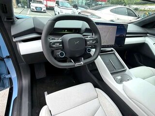 2025 Xpeng P7 702 II, синий, 5300224 рублей, вид 3