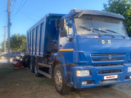 2015 КамАЗ 6520, синий, 1700000 рублей, вид 2