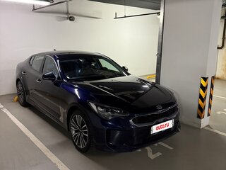 2019 Kia Stinger I, синий, 2480000 рублей, вид 1