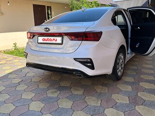 2019 Kia Cerato IV, белый, 1675000 рублей, вид 3