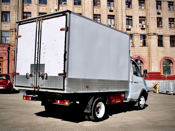 2011 ГАЗ ГАЗель (3302), белый, 870000 рублей - вид 9