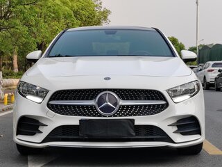 2020 Mercedes-Benz A-Класс 180 Long IV (W177), белый, 1750000 рублей, вид 2