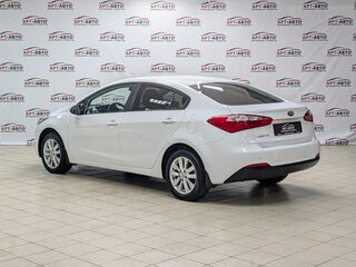 2013 Kia Cerato III, белый, 949000 рублей, вид 4