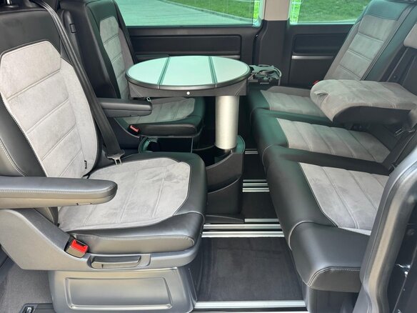 2020 Volkswagen Multivan T6 Рестайлинг, чёрный, 4700000 рублей - вид 21