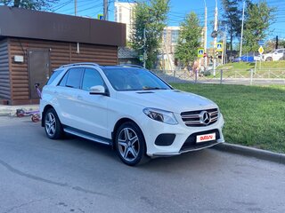 2016 Mercedes-Benz GLE 400 I (W166), белый, 3700000 рублей, вид 2