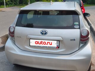 2017 Toyota Aqua I Рестайлинг 2, серый, 810000 рублей, вид 5