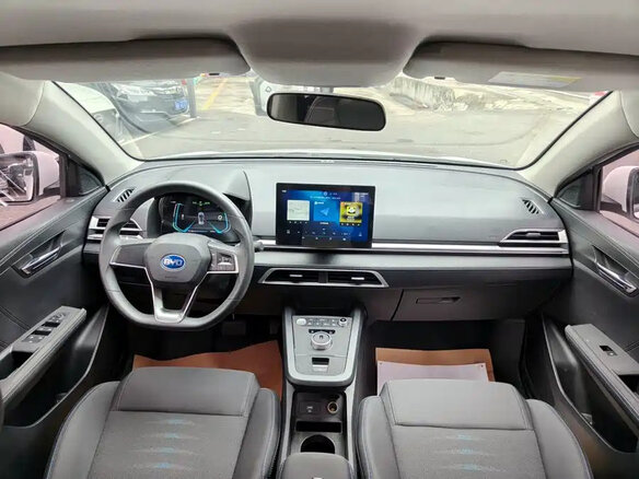 2022 BYD E2 Standard I, белый - вид 6
