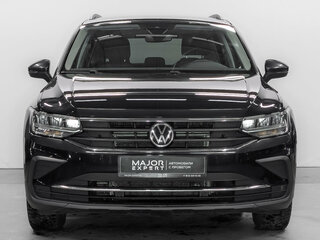 2021 Volkswagen Tiguan II Рестайлинг, чёрный, 3150000 рублей, вид 3