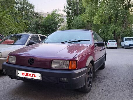 1990 Volkswagen Passat B3, красный, 140000 рублей, вид 1