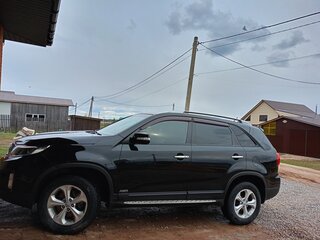 2013 Kia Sorento II Рестайлинг, чёрный, 1630000 рублей, вид 3
