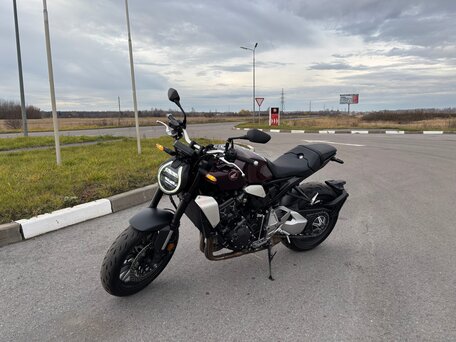 2023 Honda CB 1000R, красный, 1600000 рублей, вид 4