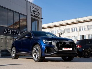2019 Audi Q8 55 TFSI I (4M), синий, 8500000 рублей, вид 2
