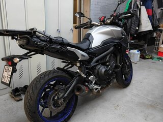 2015 Yamaha MT-09 Tracer (FJ-09), серебристый, 640000 рублей, вид 5