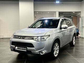 2012 Mitsubishi Outlander III, серебристый, 1365000 рублей, вид 3