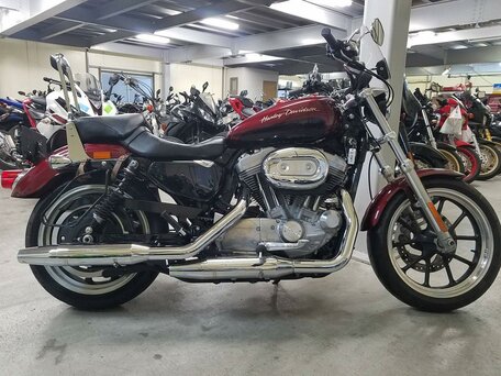 2013 Harley-Davidson Sportster 883, красный, 775000 рублей, вид 2