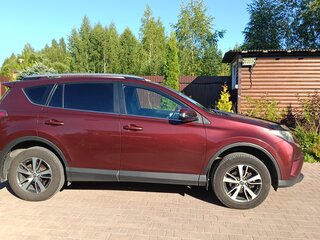 2018 Toyota RAV4 IV (XA40) Рестайлинг, красный, 1900000 рублей, вид 4