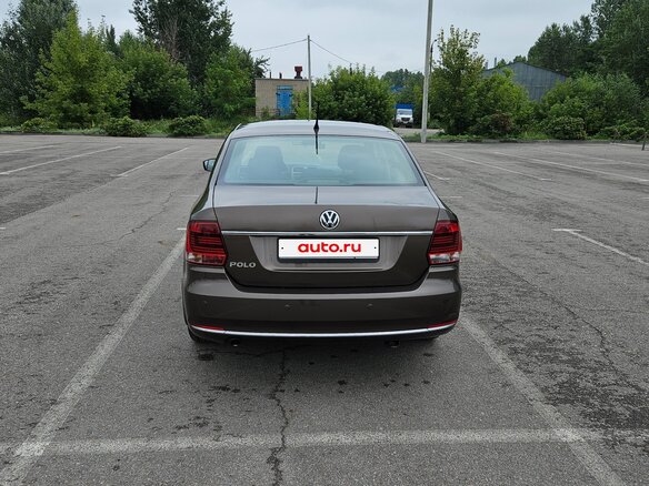 2016 Volkswagen Polo V Рестайлинг, коричневый - вид 5