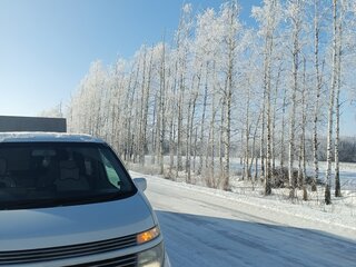 2004 Nissan Elgrand II (E51), белый, 1500000 рублей, вид 1