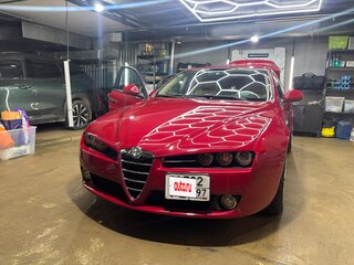 2006 Alfa Romeo 159, красный, 1390000 рублей, вид 2