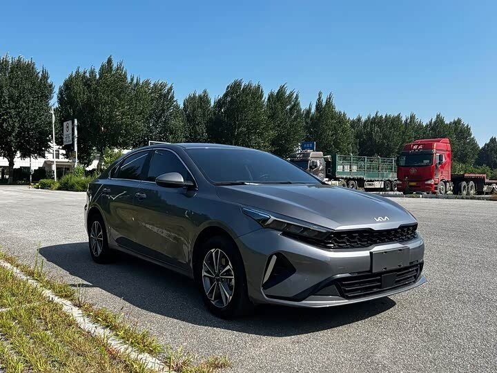 Открыть фотографии: Kia K3 II (China Market) Рестайлинг