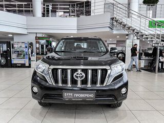 2015 Toyota Land Cruiser Prado 150 Series Рестайлинг 1, чёрный, 3630000 рублей, вид 2