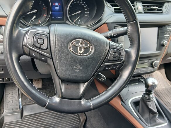 2016 Toyota Avensis III Рестайлинг 2, серый, 1750000 рублей - вид 14
