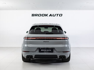 2026 Porsche Cayenne E-Hybrid III Рестайлинг, серый, 19590000 рублей, вид 5