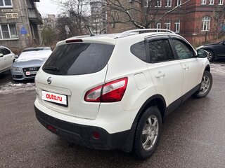 2012 Nissan Qashqai I Рестайлинг, белый, 1139000 рублей, вид 3