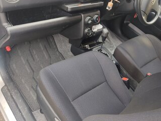 2021 Toyota Probox I Рестайлинг, серебристый, 1399000 рублей, вид 3