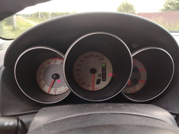 2007 Mazda 3 I (BK) Рестайлинг, красный, 550000 рублей - вид 12