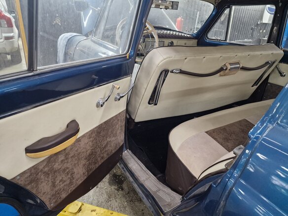 1960 ГАЗ 21 «Волга» 21И, голубой, 2150000 рублей - вид 16
