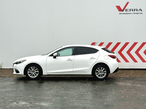 2014 Mazda 3 III (BM), белый, 1250000 рублей - вид 1