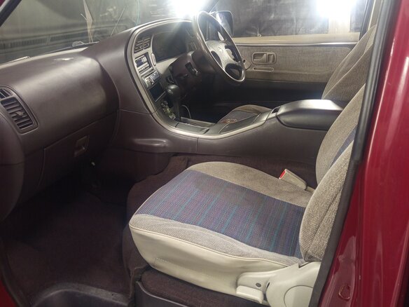 1993 Nissan Largo III (W30), красный, 400000 рублей - вид 6