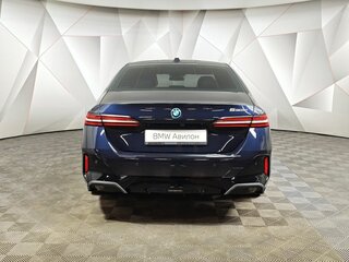 2025 BMW 5 серии 530e VIII (G60/G61/G68), чёрный, 8700000 рублей, вид 4