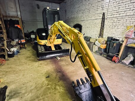 2014 Komatsu PC30MR, 2250000 рублей, вид 2