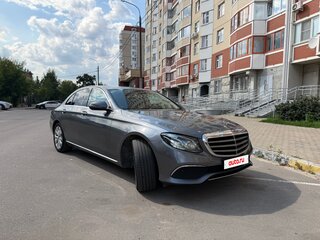 2019 Mercedes-Benz E-Класс 220 d V (W213, S213, C238), серый, 3600000 рублей, вид 3