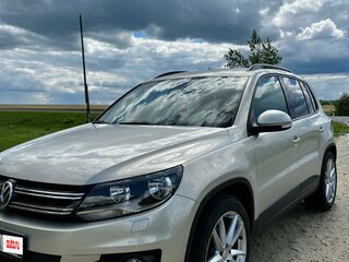 2012 Volkswagen Tiguan I Рестайлинг, серебристый, 1400000 рублей, вид 3