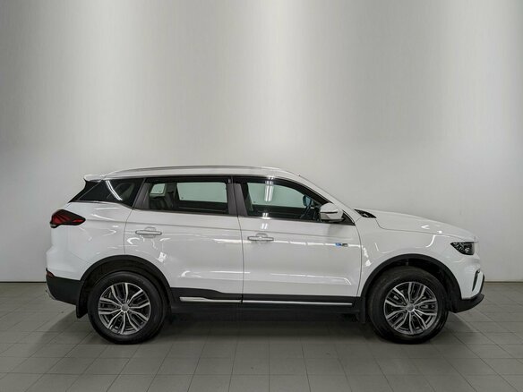 2023 Geely Atlas Pro, белый, 1700000 рублей - вид 3