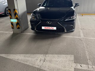 2020 Lexus ES 250 VII, чёрный, 3790000 рублей, вид 2