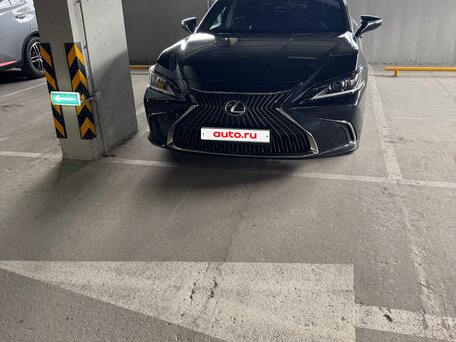 2020 Lexus ES 250 VII, чёрный, 3700000 рублей, вид 2