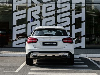 2018 Mercedes-Benz GLA 250 I (X156) Рестайлинг, белый, 2699000 рублей, вид 4