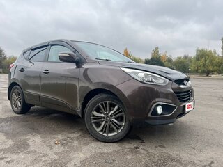 2014 Hyundai ix35 I Рестайлинг, коричневый, 950000 рублей, вид 3