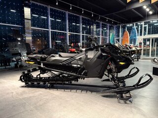 2025 BRP Ski-Doo Summit 850, чёрный, 2990000 рублей, вид 2