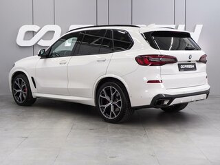 2022 BMW X5 30d IV (G05/G18), белый, 8429000 рублей, вид 2