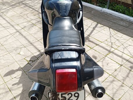 1992 Kawasaki ZZR 1100, чёрный, 305000 рублей, вид 4