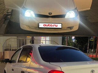 2000 Toyota Platz, белый, 430000 рублей, вид 2
