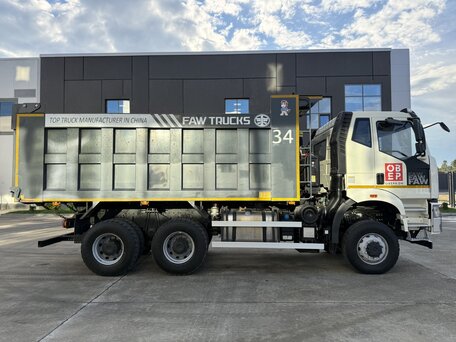 2023 FAW J6 CA3250, белый, 6200000 рублей, вид 2