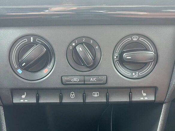 2015 Skoda Rapid I, синий - вид 13