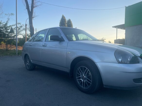 2010 Lada (ВАЗ) Priora I, серебристый, 350000 рублей - вид 13